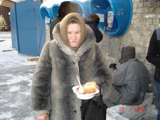 ЕДА ВМЕСТО БОМБ! ФОТО! ЕДА ВМЕСТО БОМБ! ФОТО!